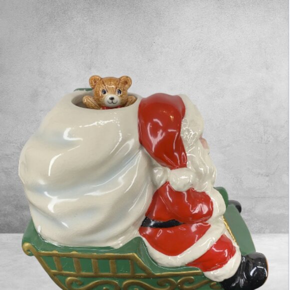 SANTA MUSIC BOX -- Vintage, Santa and Sleigh, Teddy Bear Moves Up/Down, Musical - Picture 6 of 11